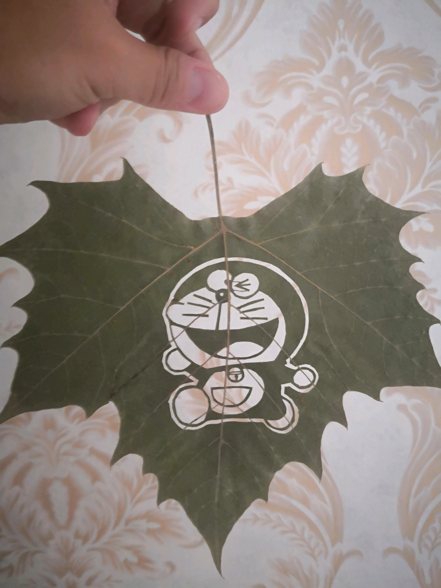 多来a梦系列快做完了,开下一个新坑(简单叶雕教学)