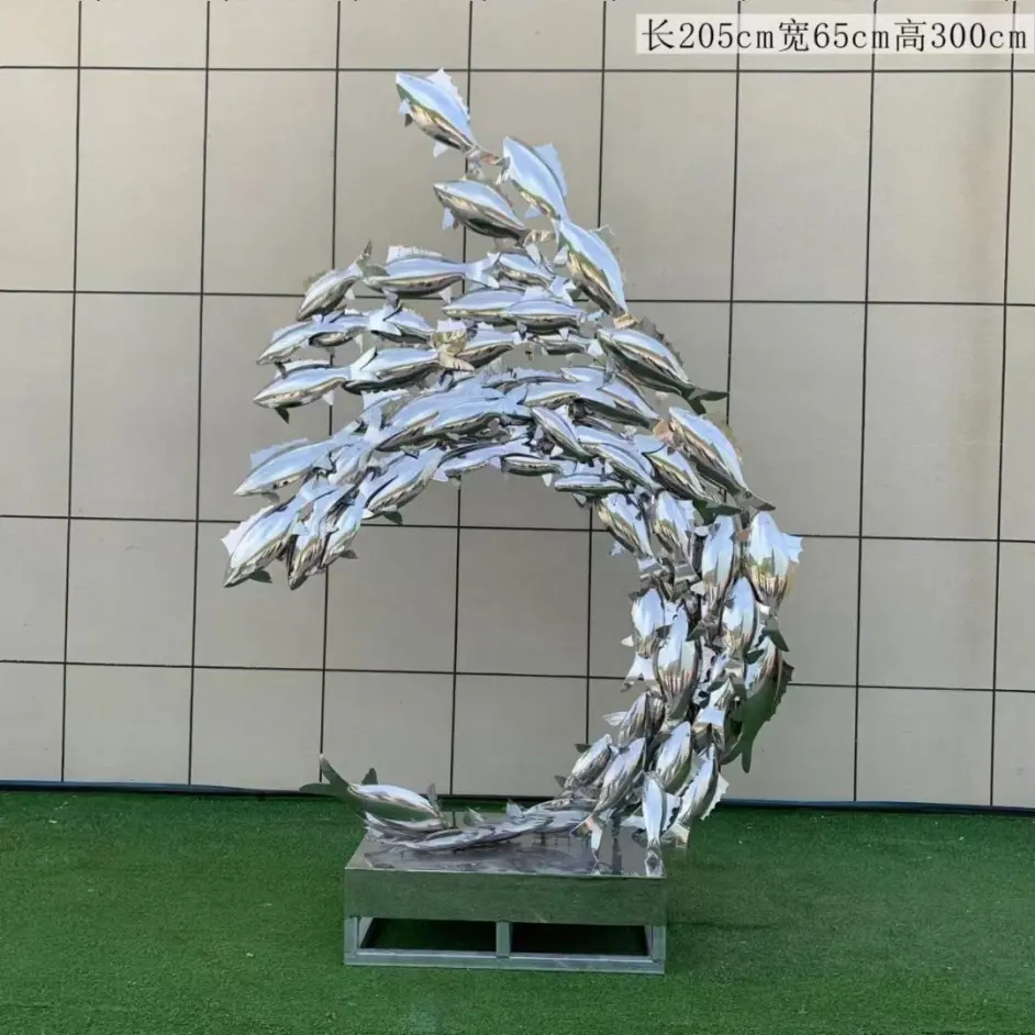 不锈钢制作的雕塑景观小品