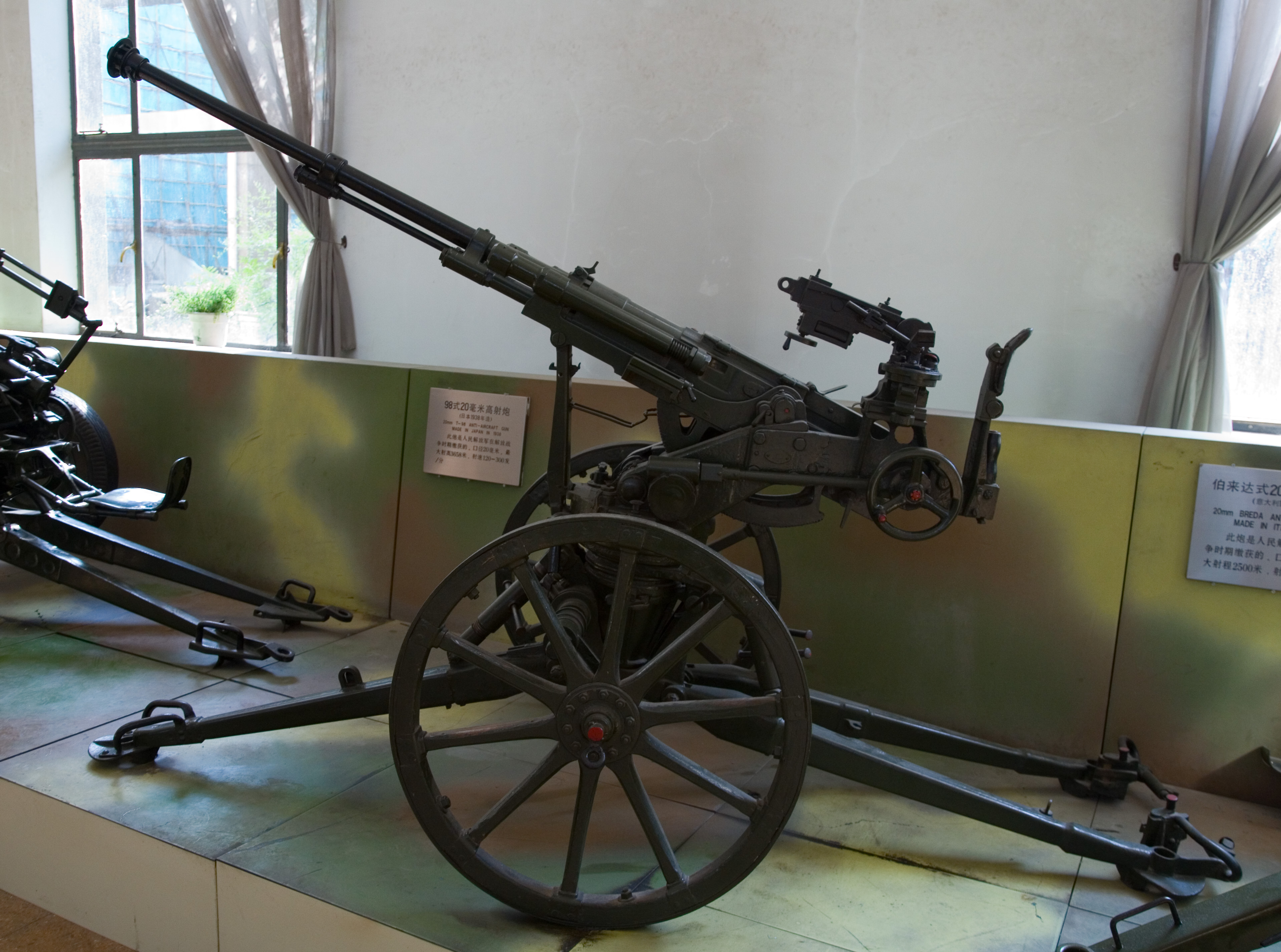 98式20毫米机关炮于1938年装备,它的初次作战是在诺门坎战役.
