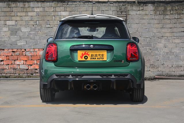 2022款mini20tcoopers赛车手