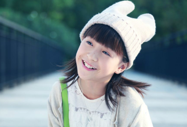 《巴啦啦小魔仙》和《舞法天女》虽然雷,主演