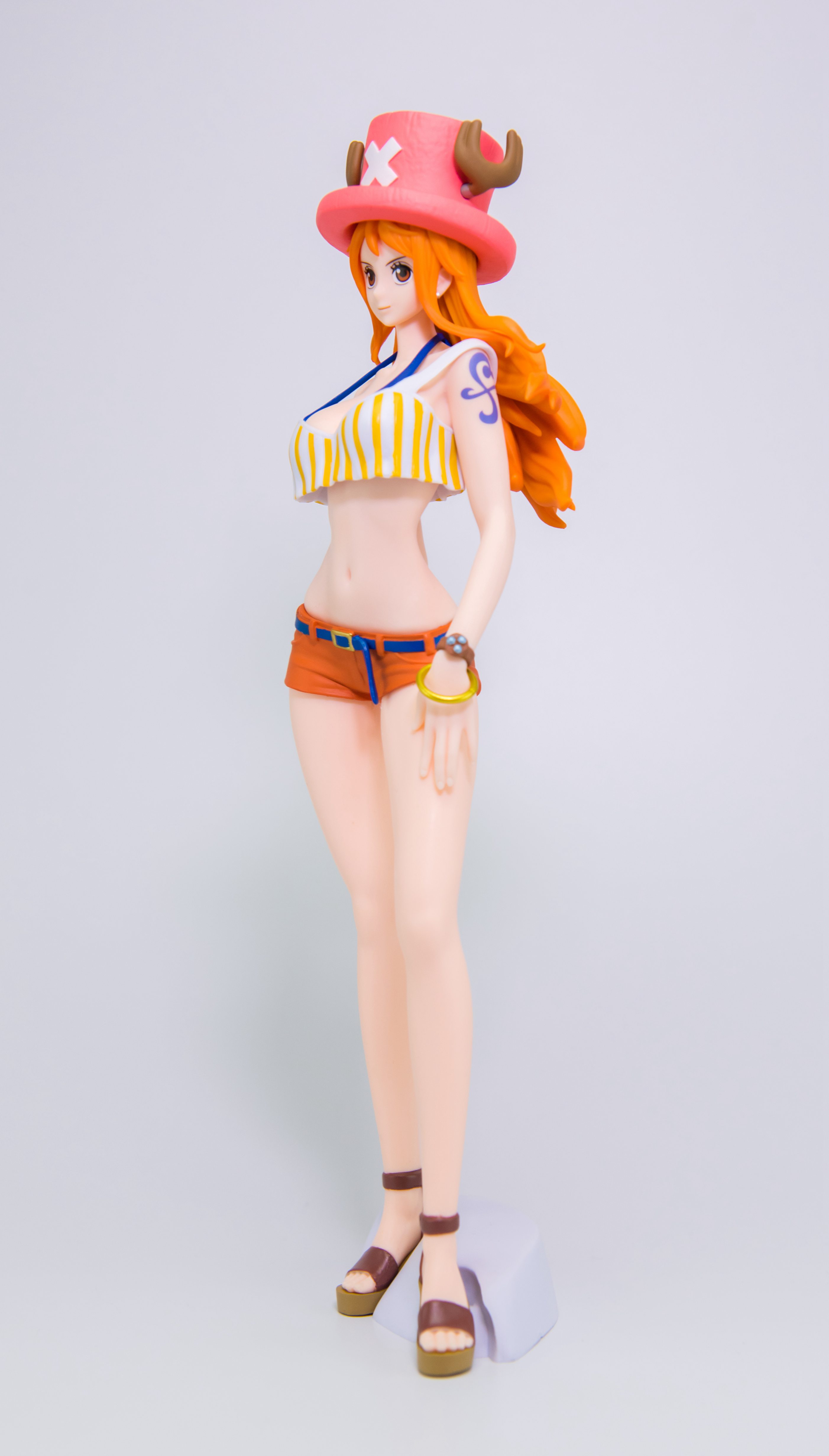 马甲秒变比基尼,娜美cos乔巴装 banpresto 眼镜厂 甜美海盗 娜美