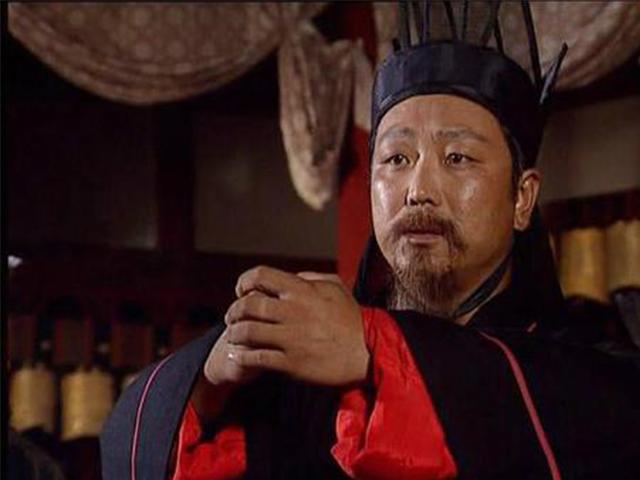 董允