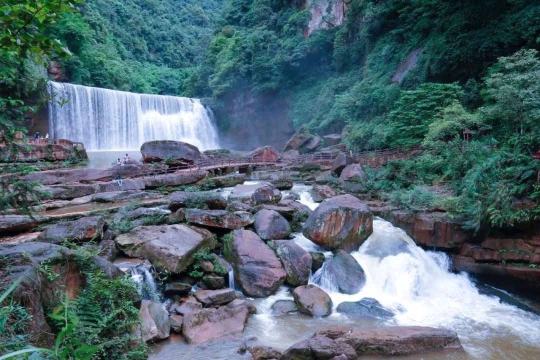 贵州遵义赤水印象图文大片,张张赤水风景的图片都是绝美的桌面