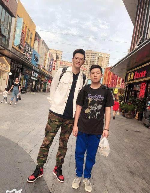 《相声有新人》十强晋级,从郭德纲处看,为何瞬间被师爷谢金圈粉