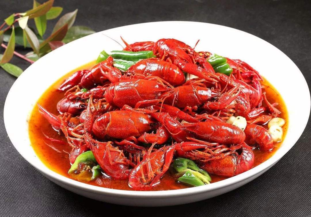 红烧小龙虾属于苏菜系