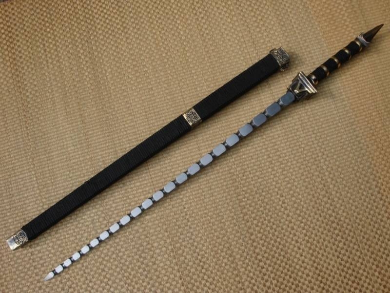 科技 人文历史 带你认识十八般武器3    锏,(铁)鞭类,长而无刃,有四棱