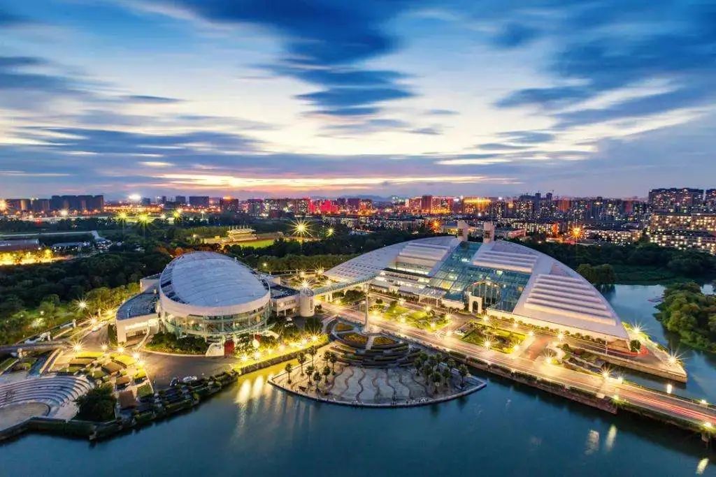 这所大学号称面积最大!简直堪比一座小城市插图5 这所大学号称面积最大!简直堪比一座小城市插图5