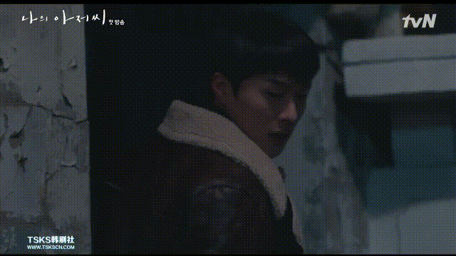 影视 电视剧 《我的大叔》看了两集后一点感想 第一招:一本失传秘籍拍