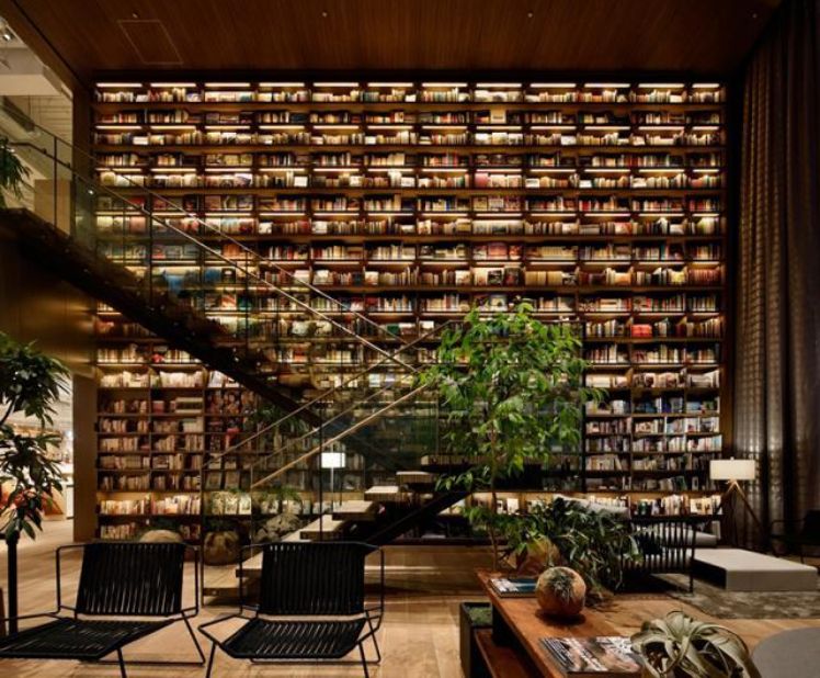 日本"最美书店"茑屋书店如何在杭州继续美下去?