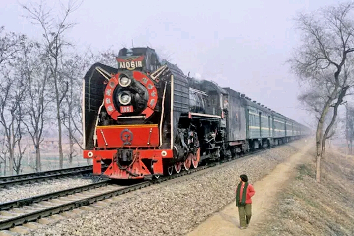 中国蒸汽机车科普(八)——人民型蒸汽机车