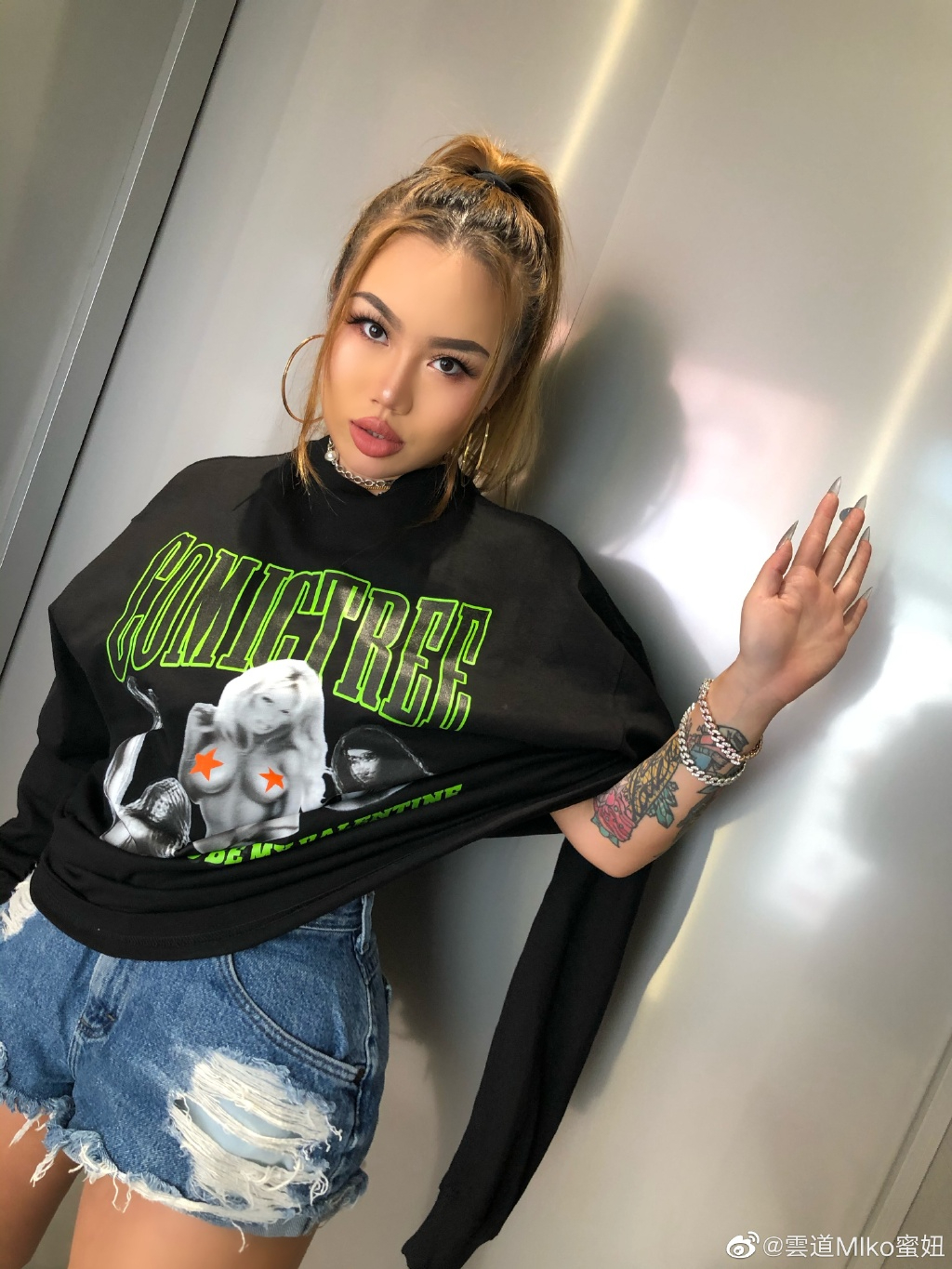 出现这样的节目其实我是很开心的,说唱圈本来女性rapper就少,希望这个