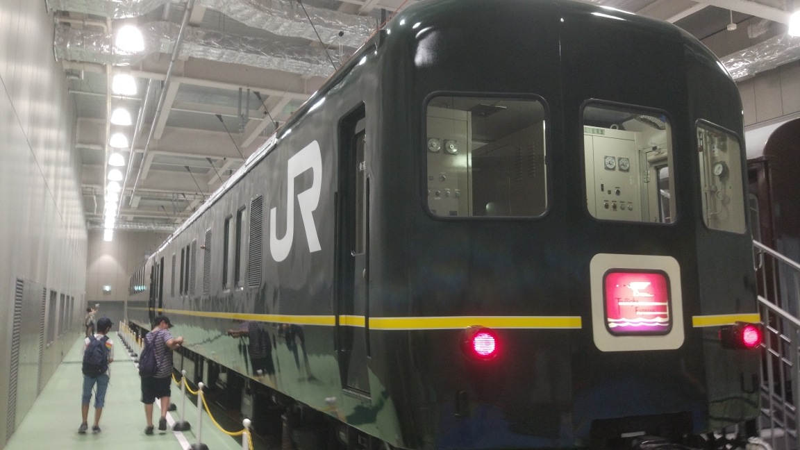 twilightexpress,twilightsparkle twilight express 过去大阪到札幌的寝台特急(卧铺特快)现已停运