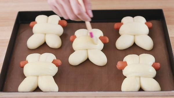 烘焙甜店造型可爱哄娃神器~小兔子面包