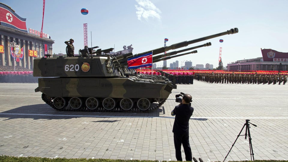 朝鲜新型m2018152毫米自行火炮