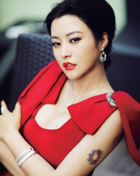 为什么要问郝蕾要小孩?