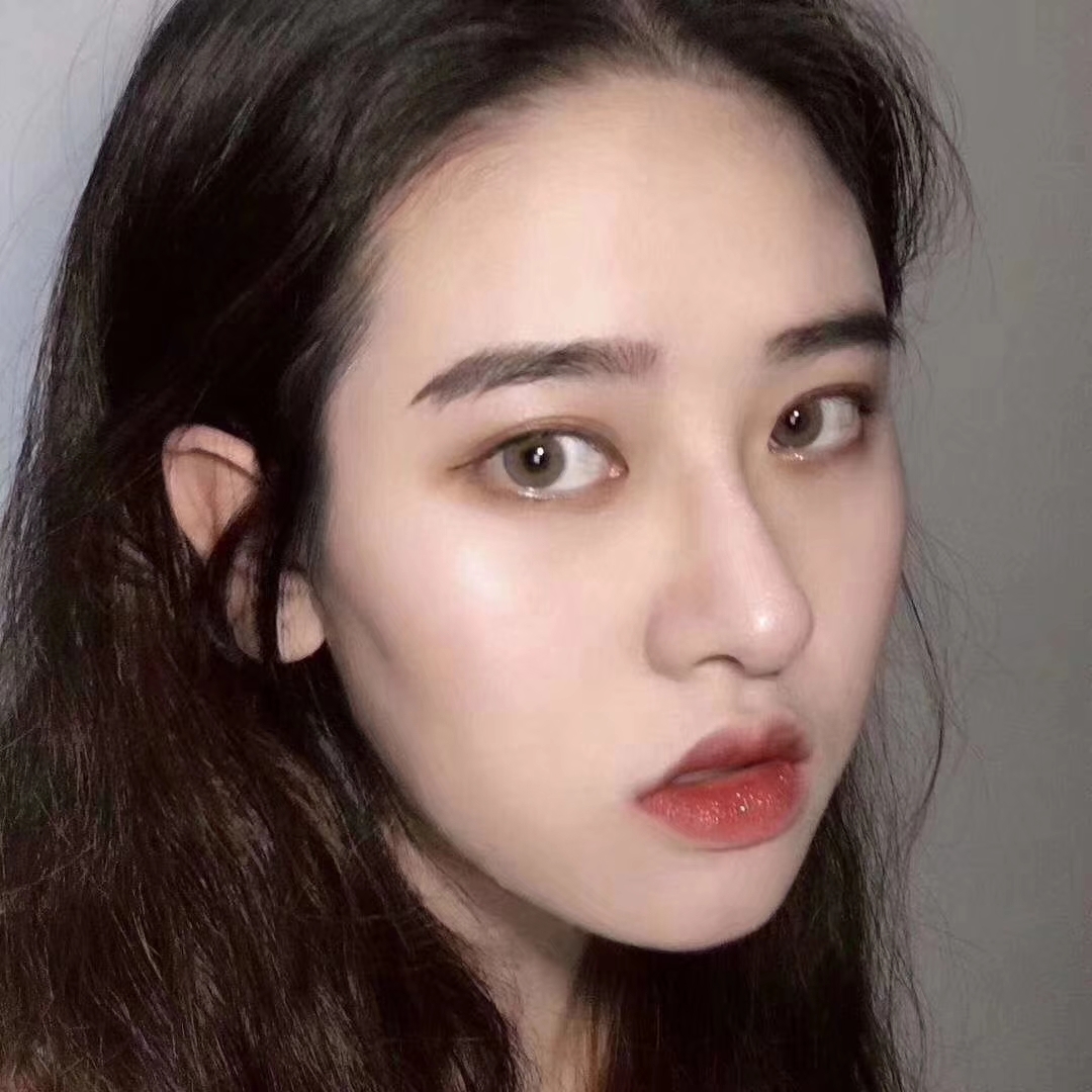 如何夏日快速画出素颜妆容,网红小姐姐秘诀
