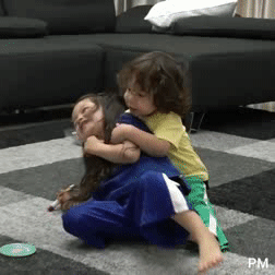 蹦床帝王～朴建厚,猪猪暴风成长·萝卜腿脚踝要慢慢消逝了(猪猪表情包