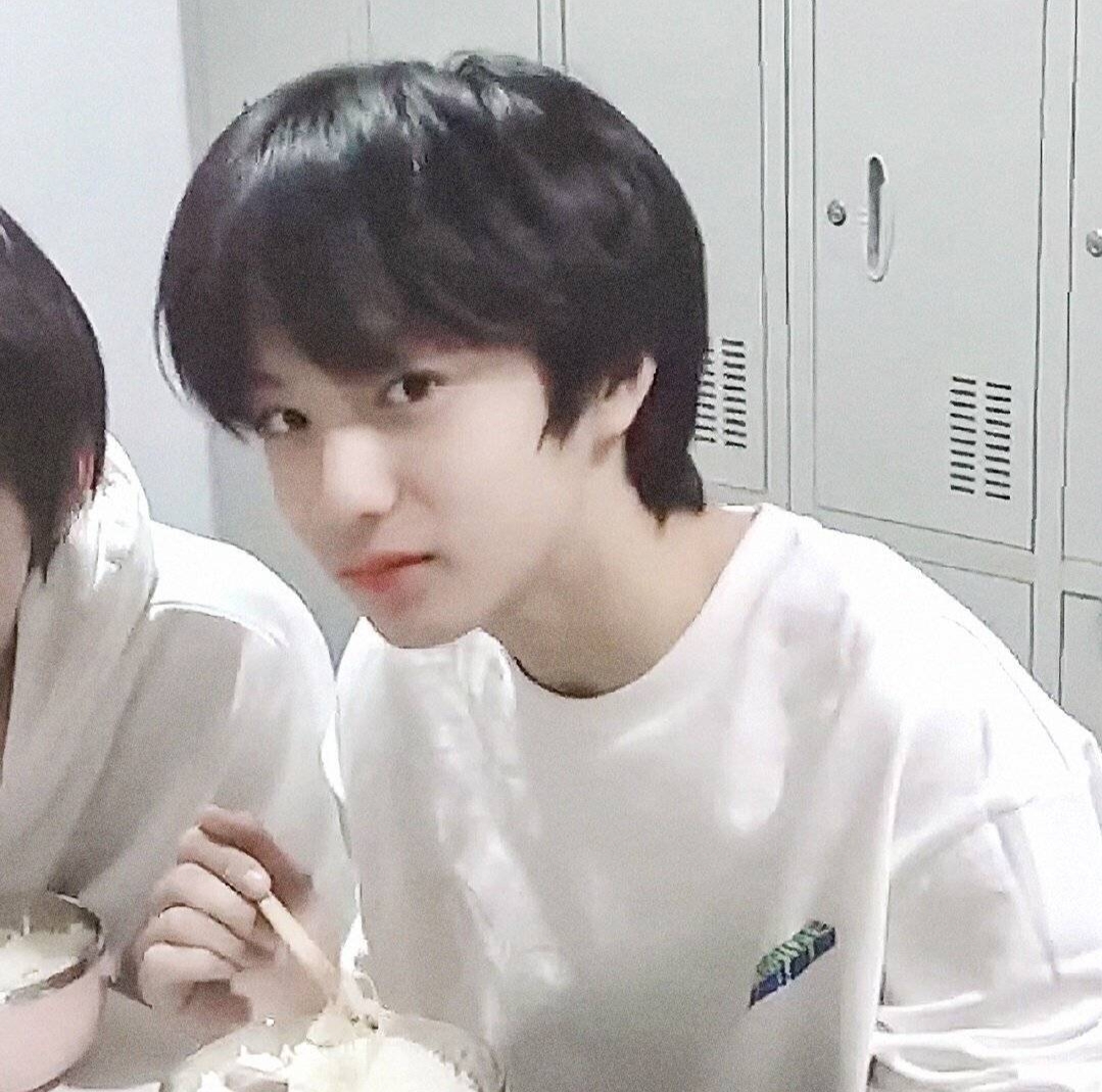 〔你×刘耀文||定制〕摸什么?做题啊,学习多有意思