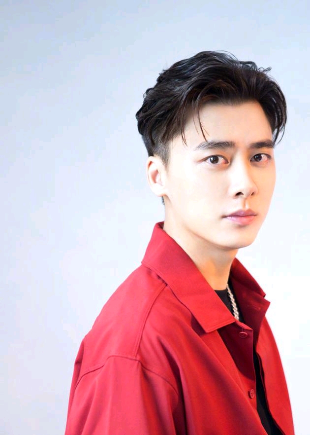 你好,偶像李易峰,恭喜重回顶流的队伍