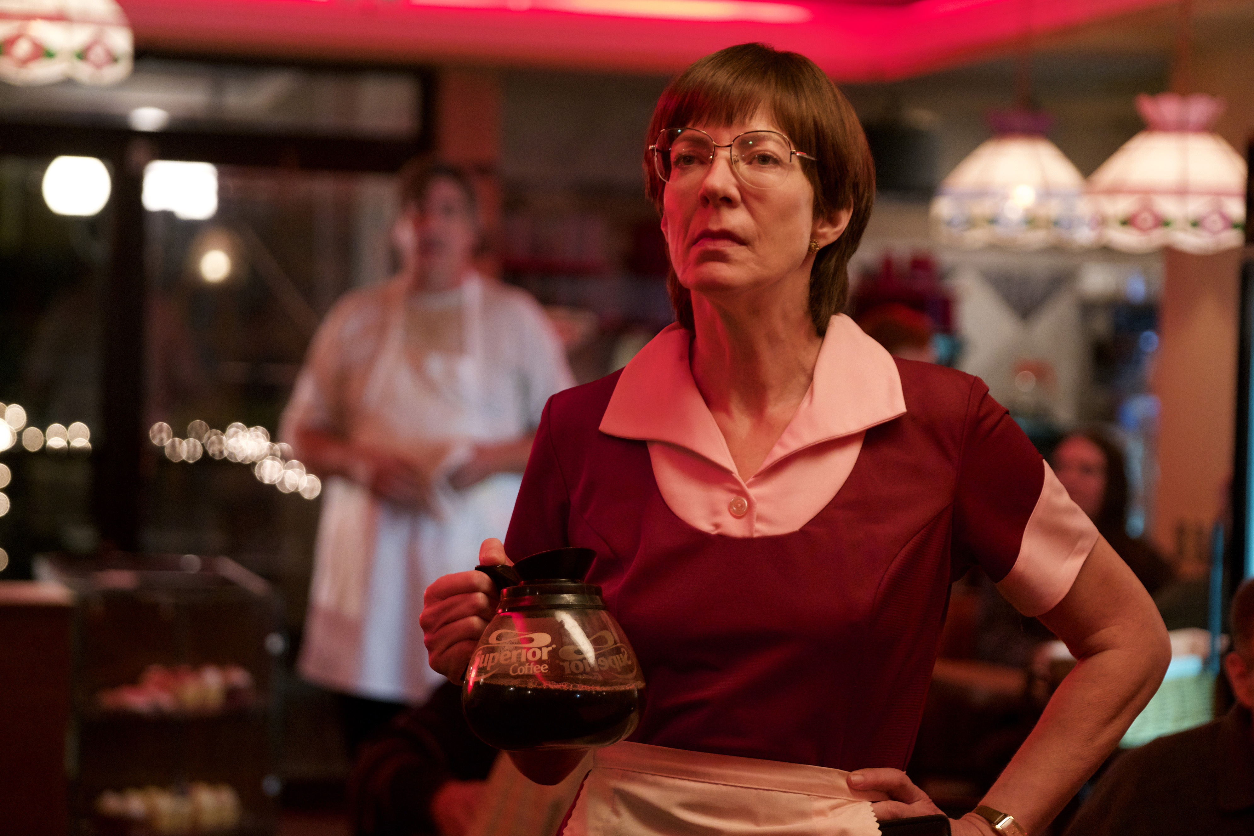 艾莉森·珍妮 饰 lavona golden