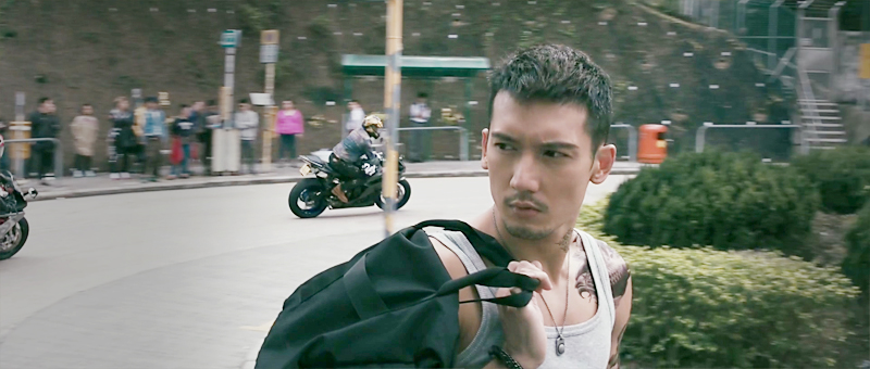 电影《血战铜锣湾3》关智斌首次挑战古惑仔--听一曲《天若有情》，讲一段残酷青春