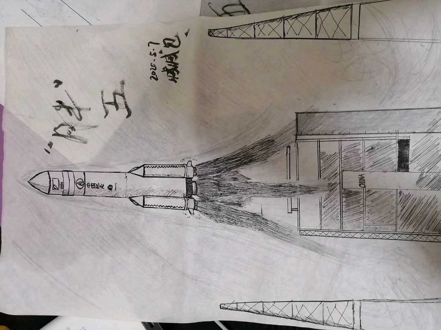 没学过画画的美术作品,啥水平?