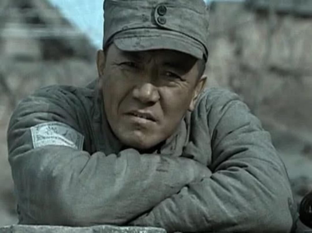 其实亮剑比lol早得多,但我之前一直对亮剑没什么感觉,单纯的只是觉得