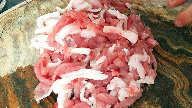 肉怎么切成肉丝状 29f60de9a6fdd150ce1efde0d6f93b6080f6ccbb.jpg