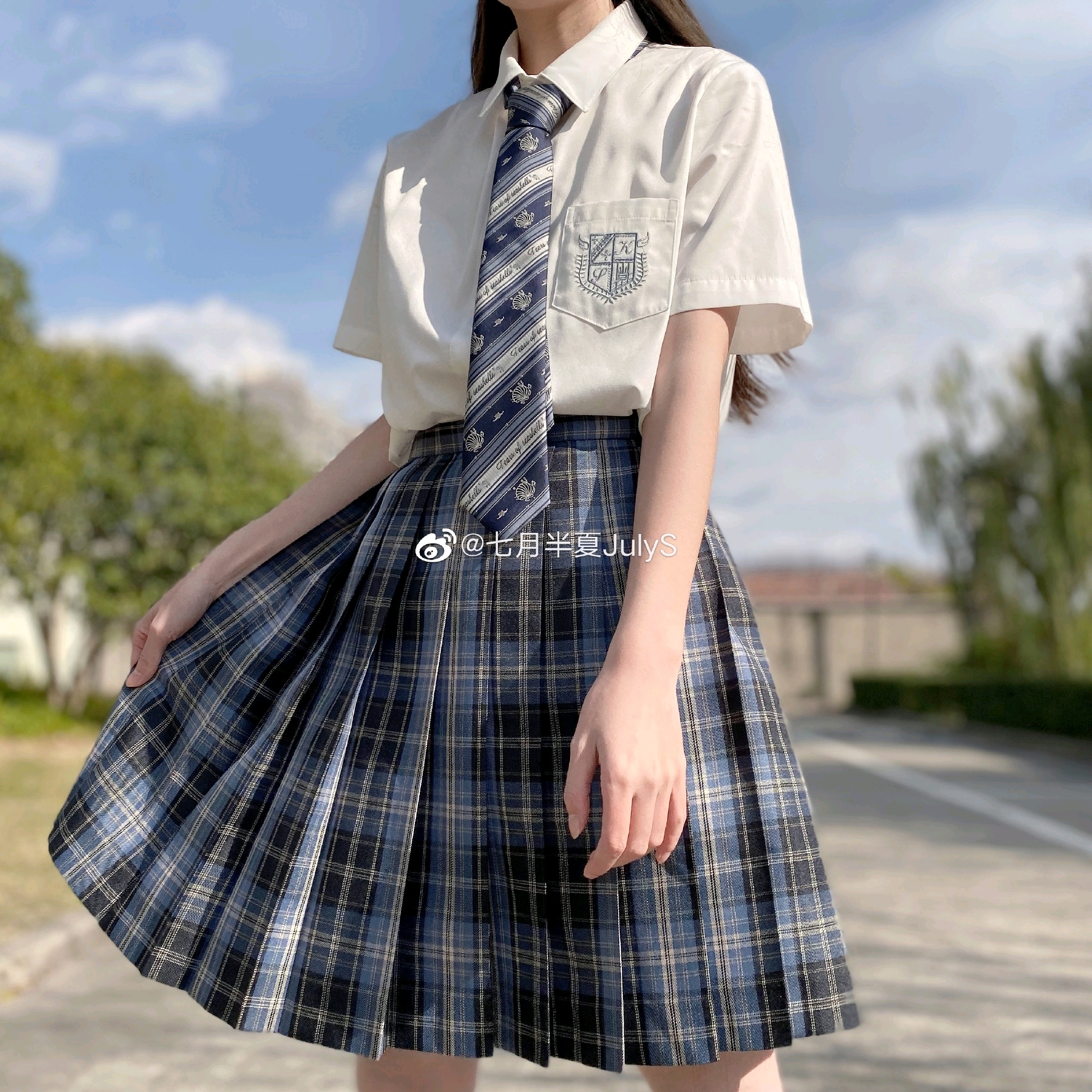 jk制服推荐蓝色格裙你值得拥有