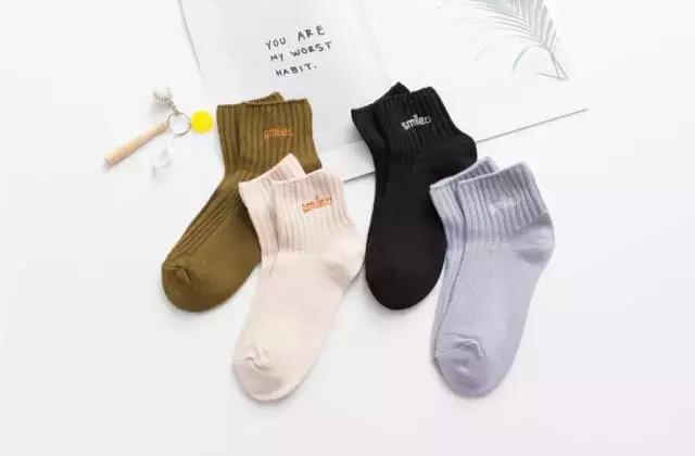 有没有推荐的好袜子 2b1686e0103f9049baece5b1536b7b798b2002da.jpg