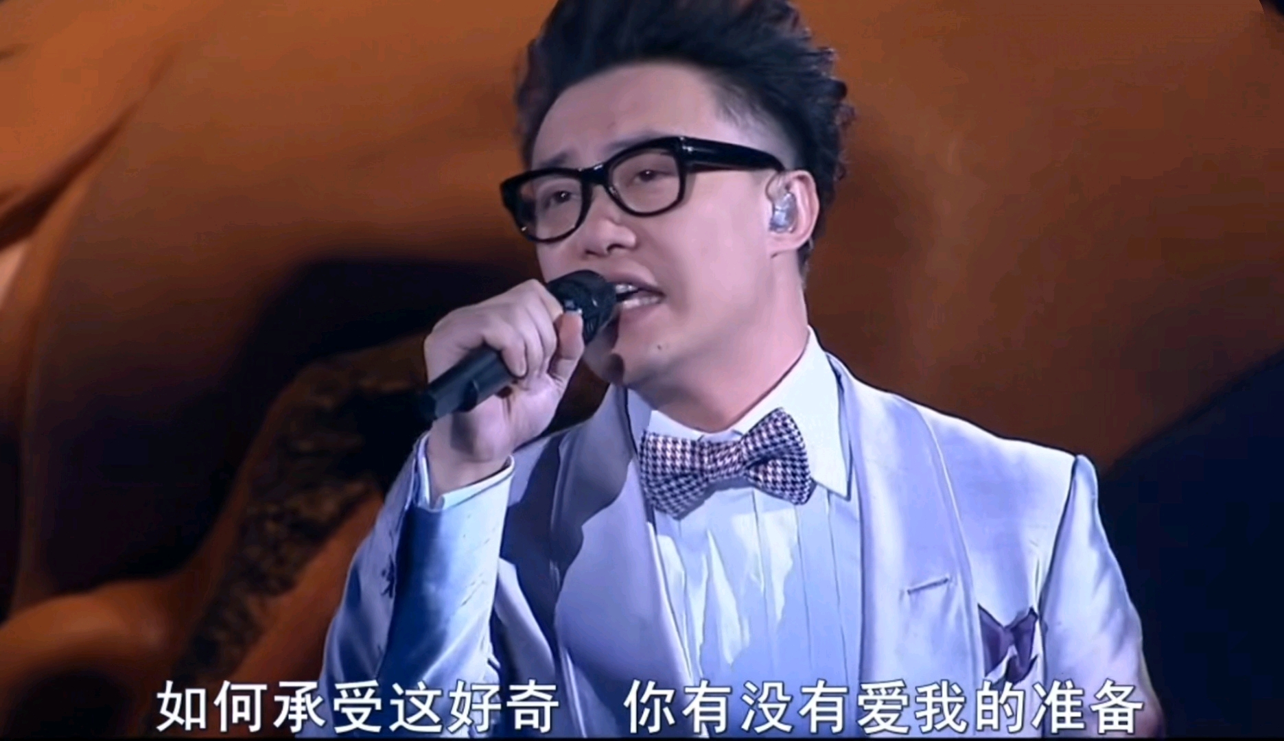 『歪闷笔下的病态三部曲』 