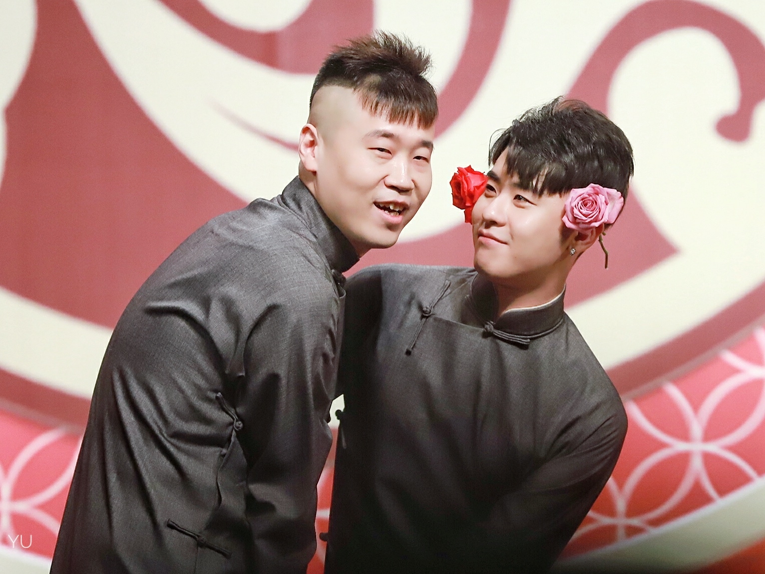 小先生(九辫儿)怀孕了~把手机也扔了吧!