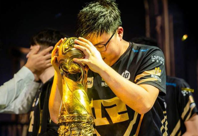 uzi复出加盟blg战队 2da7ad8a2c808740a528b1e0f0c92e45c20f3bed.png