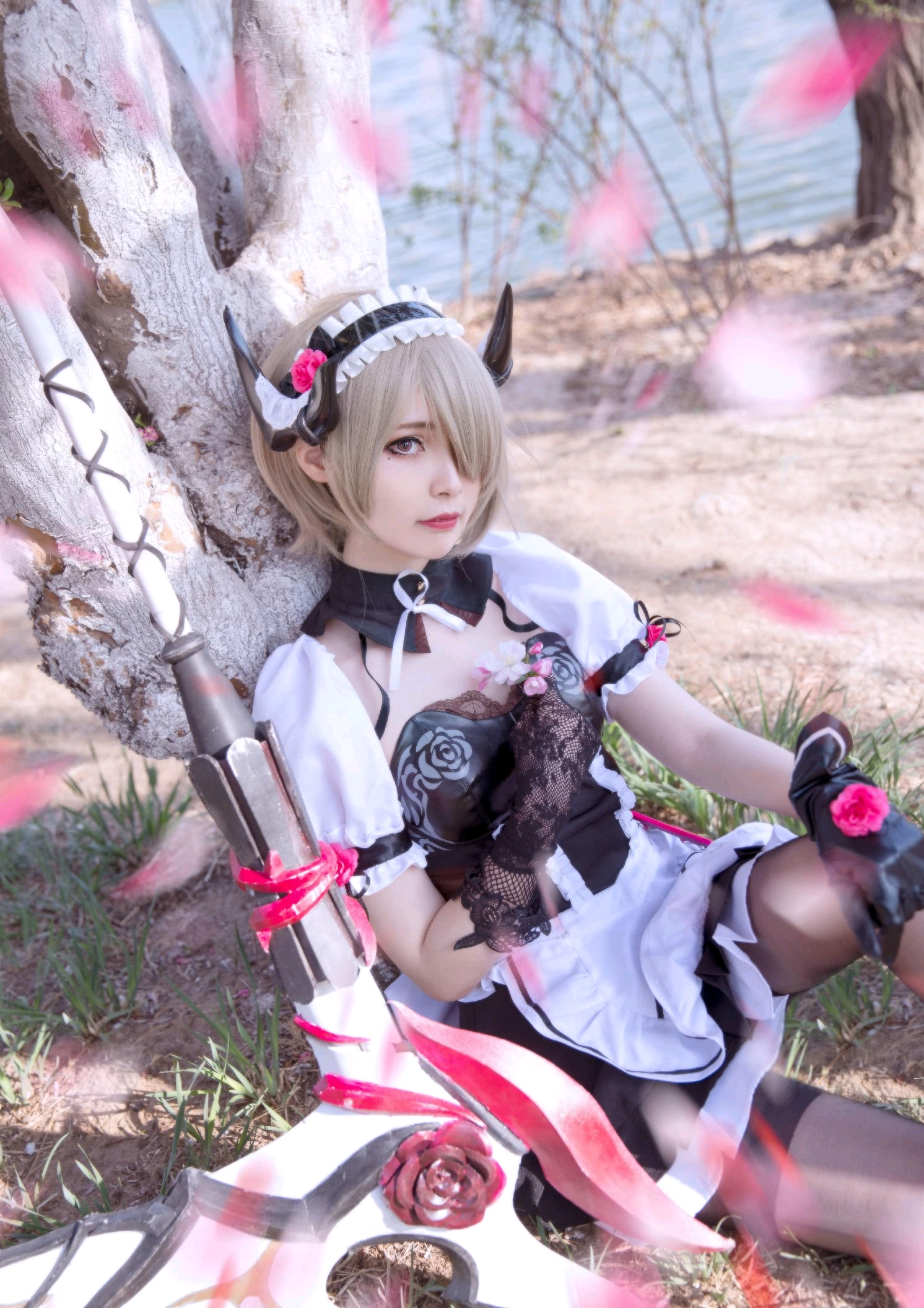 丽塔cosplay樱花树下的约定舰长还记得吗