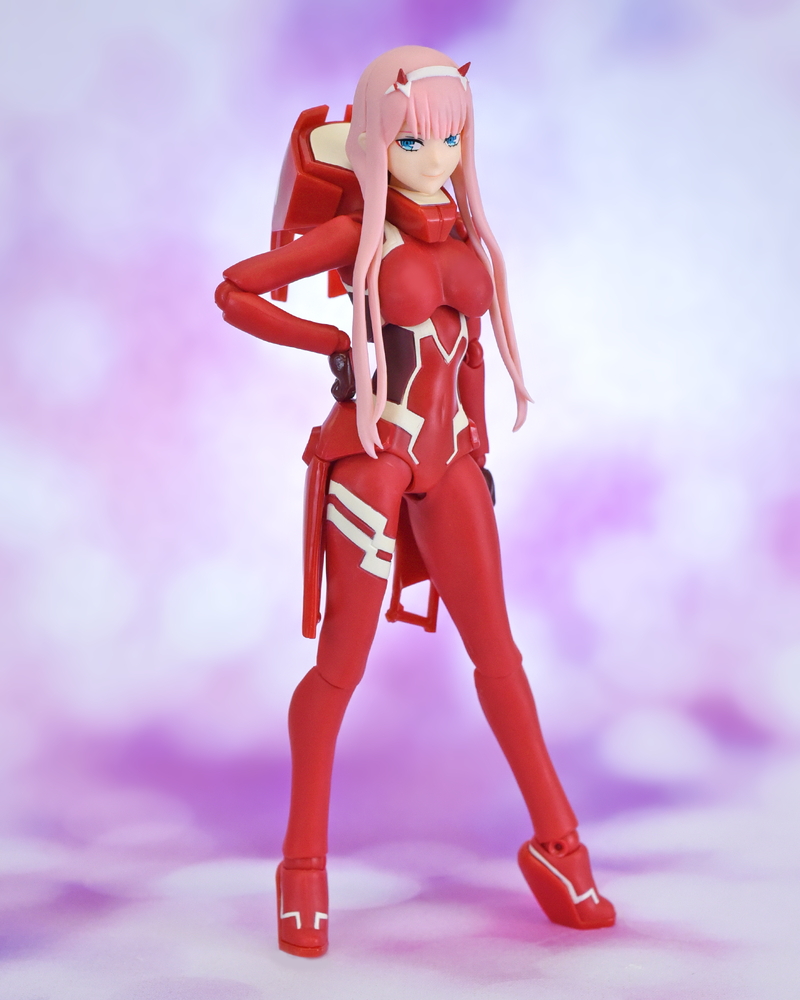 万代《darling in the franxx》s.h.