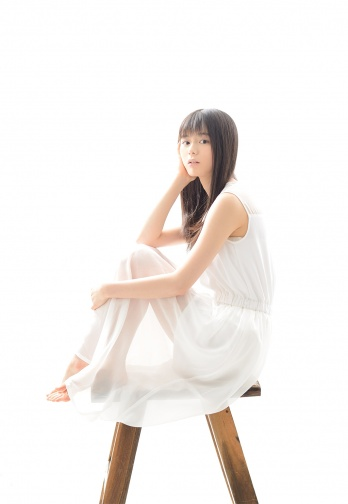 奥拉饰演者绀野彩夏美图自家收藏
