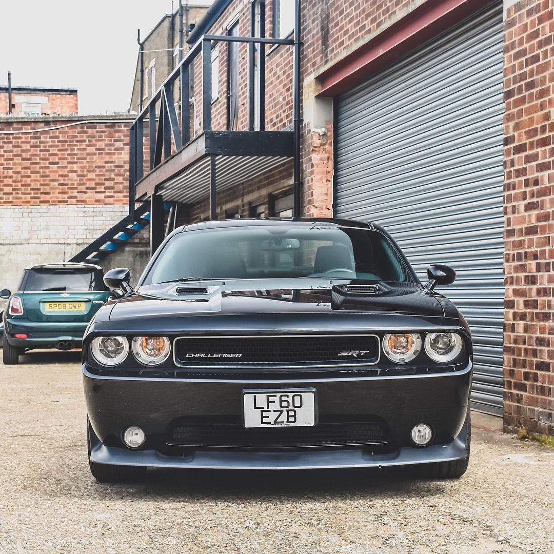 道奇challenger srt demo