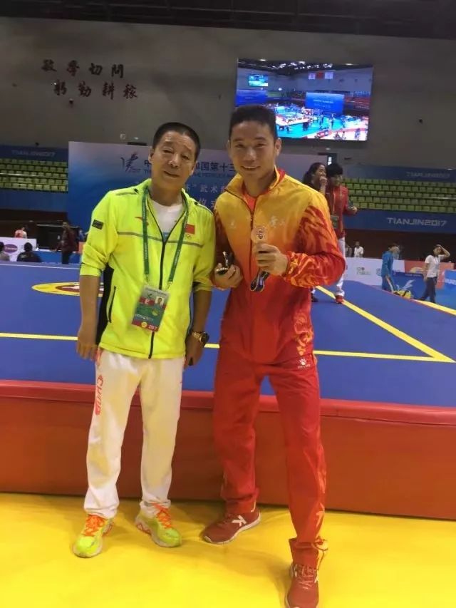 独家世界冠军徐吉福而立之年看散打我的荣耀和遗憾