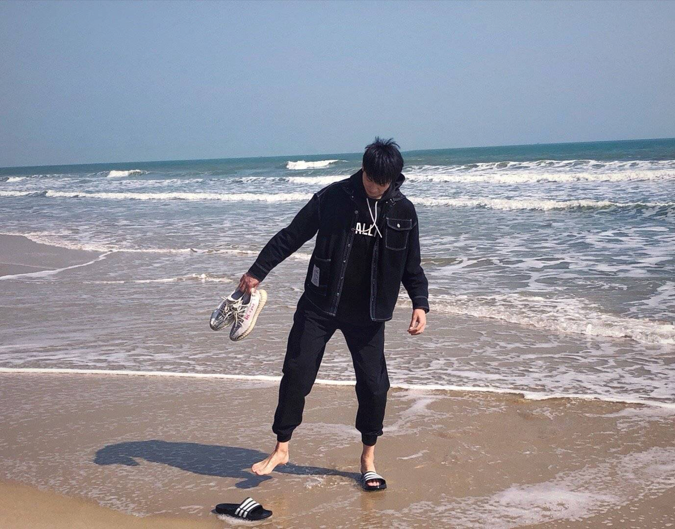 好看的体育生小哥哥推荐,绝对的颜值在线