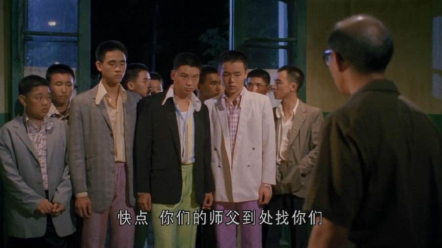 《七小福》:戏曲艺术凋零,换得香港动作片巅峰30年