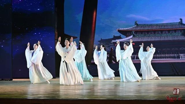 舞低杨柳楼心月,歌尽桃花扇底风 | 汉舞大赛活动精彩回顾