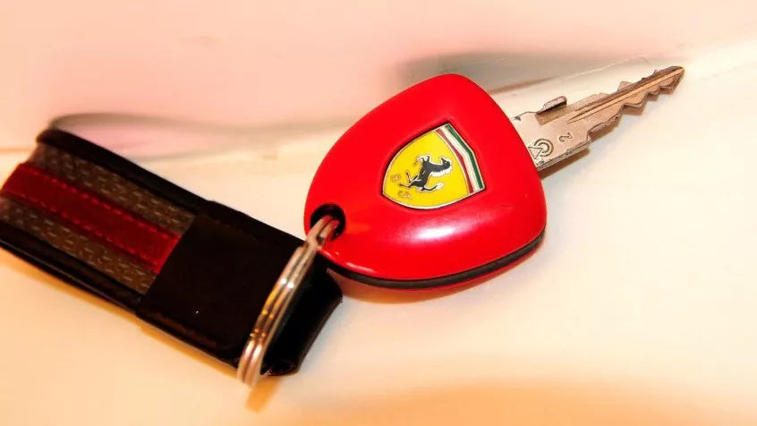 一把车钥匙换台法拉利488! 集齐这7把车圈“神key”召唤神龙不是梦!