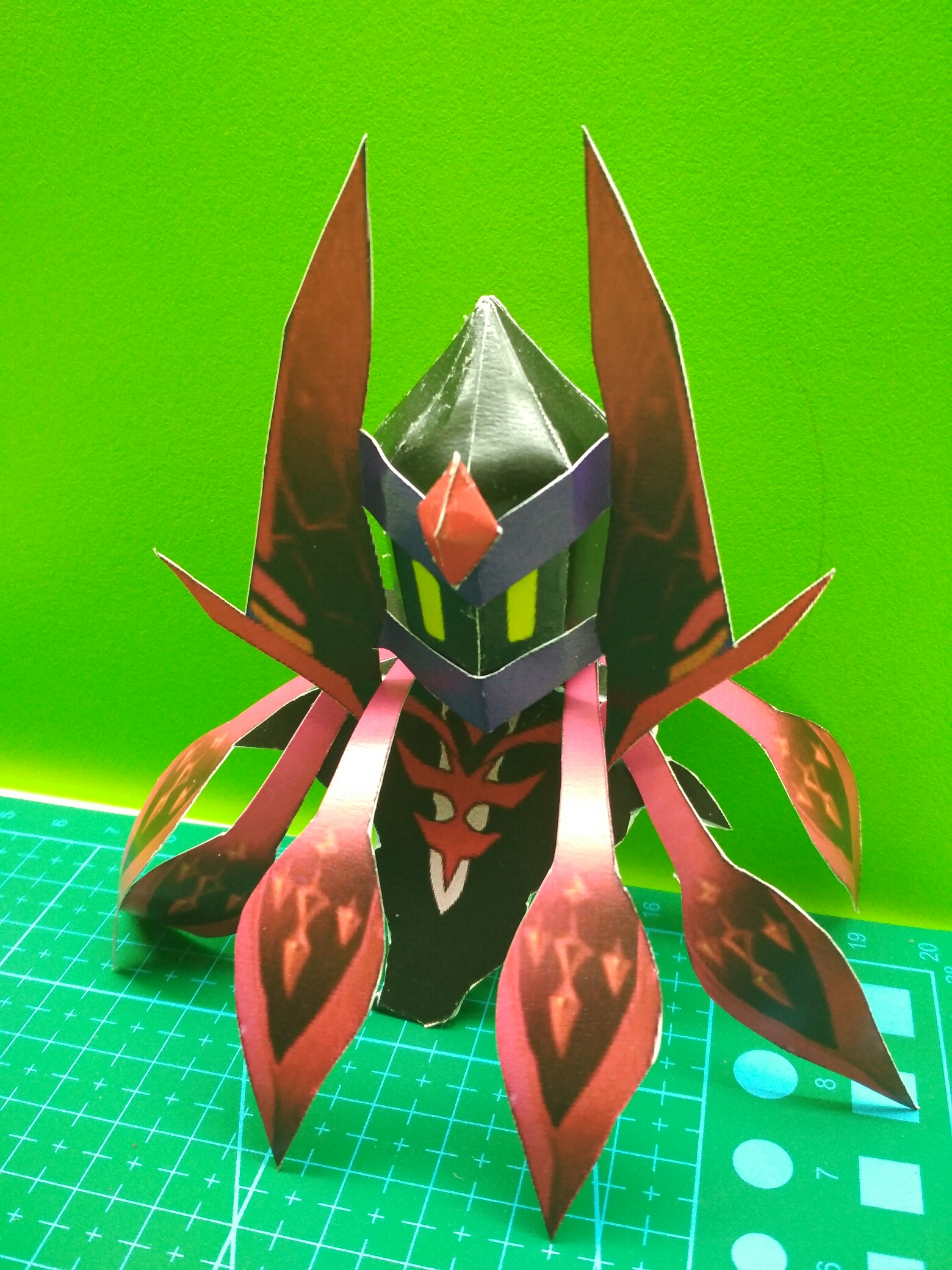 赛尔号精灵纸模型——混沌魔君索伦森