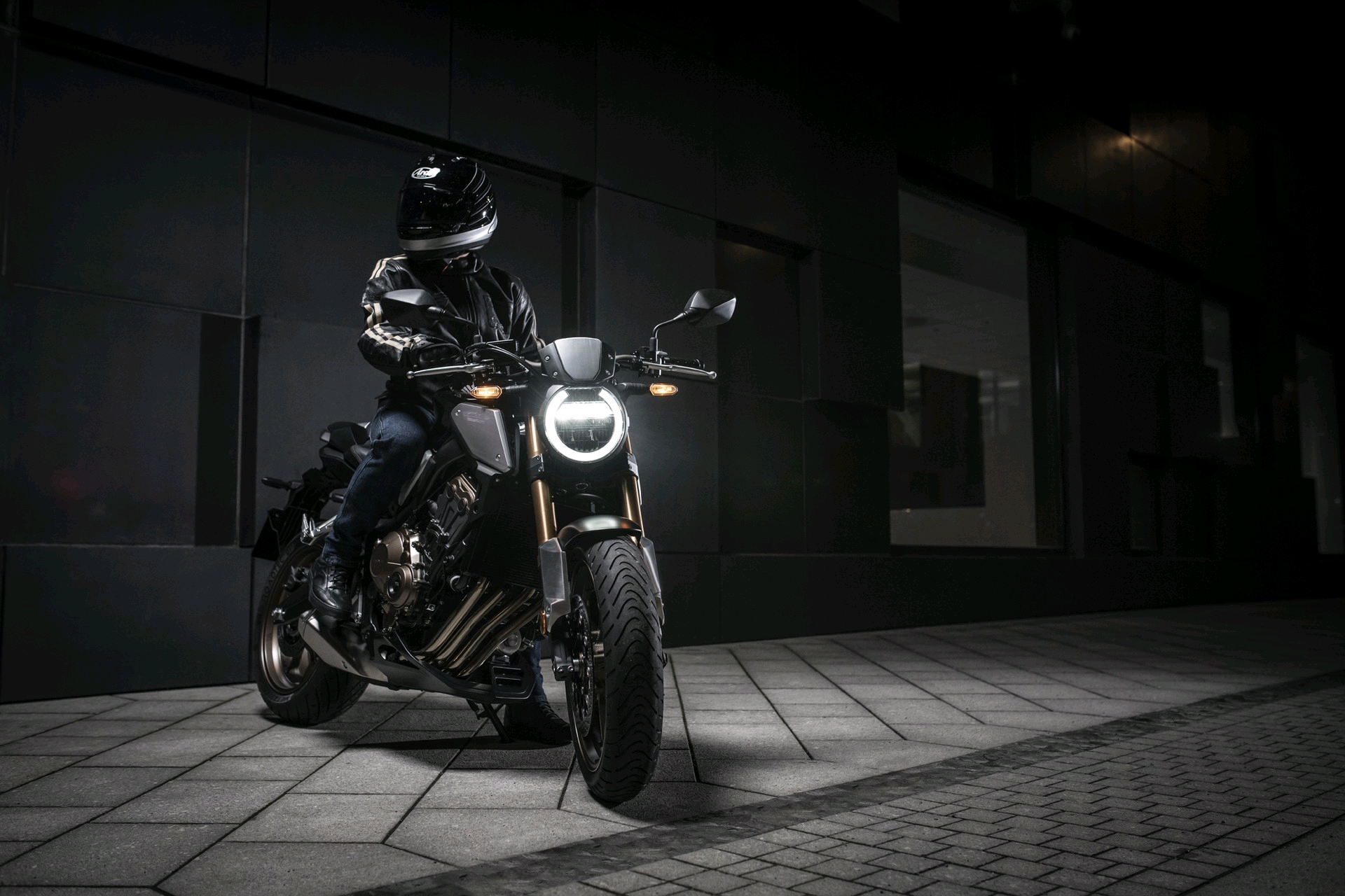 摩托车种草(一):本田cb650r(附高清壁纸)