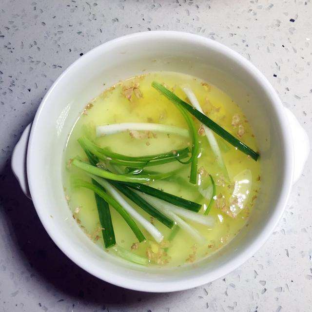 用葱姜水调制肉馅 适合讨厌生姜口感的吃货