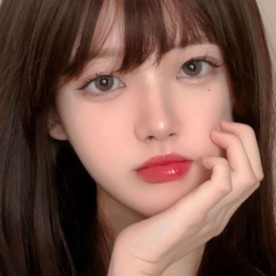 沫兮 微信干净气质优质唯美女生头像