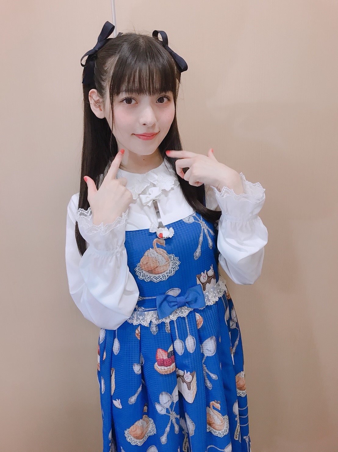 [awsl【上坂堇】电波塔掰弯勺子大会(4.14)