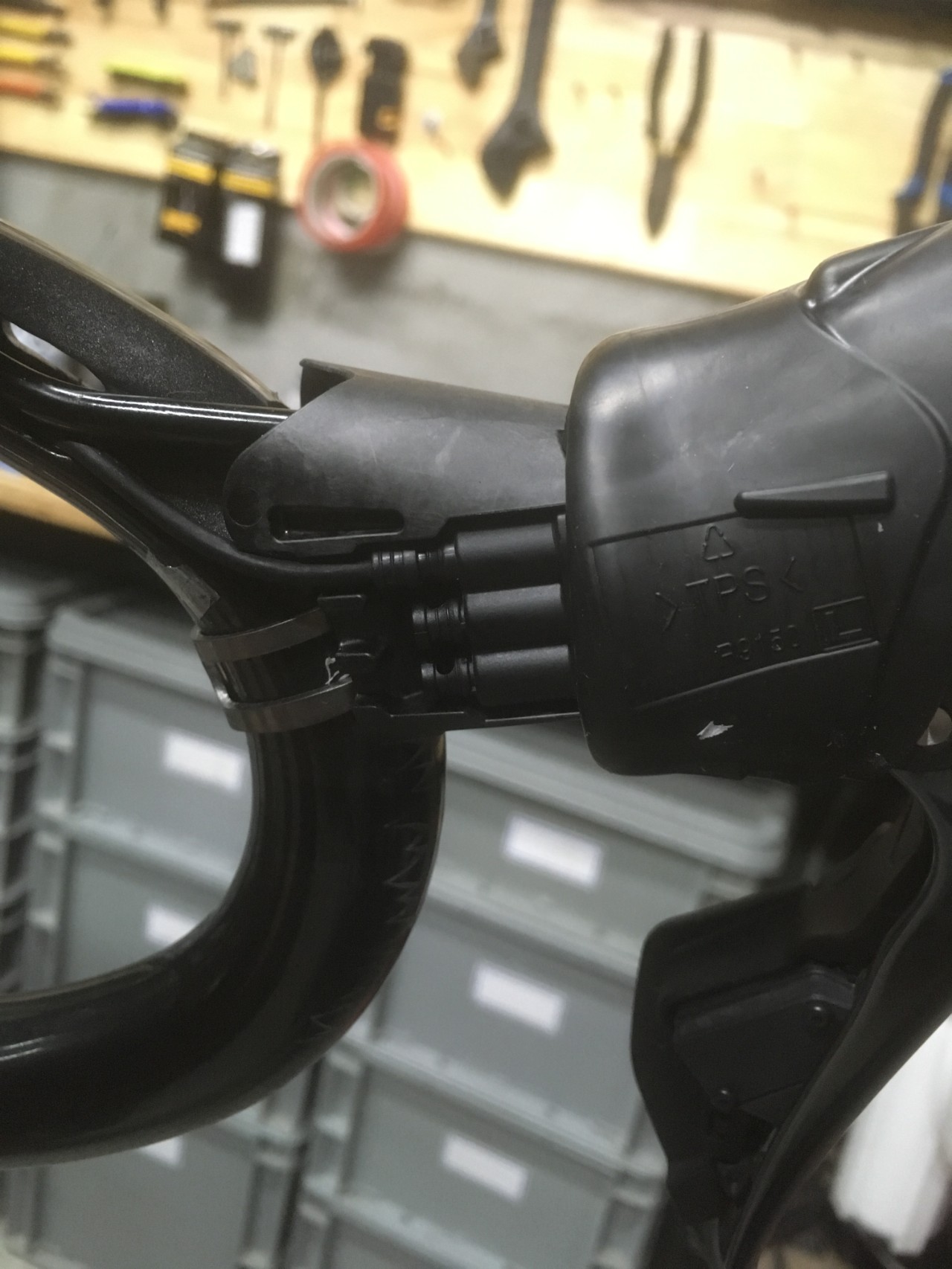 科技让骑行更美好——禧玛诺 dura-ace 9150 电子变速