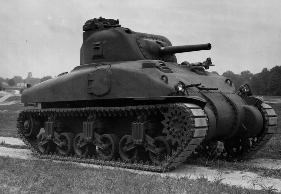 谢尔曼的原型车——t6中型坦克,此时她装的是身管较短的75mm m2坦克炮